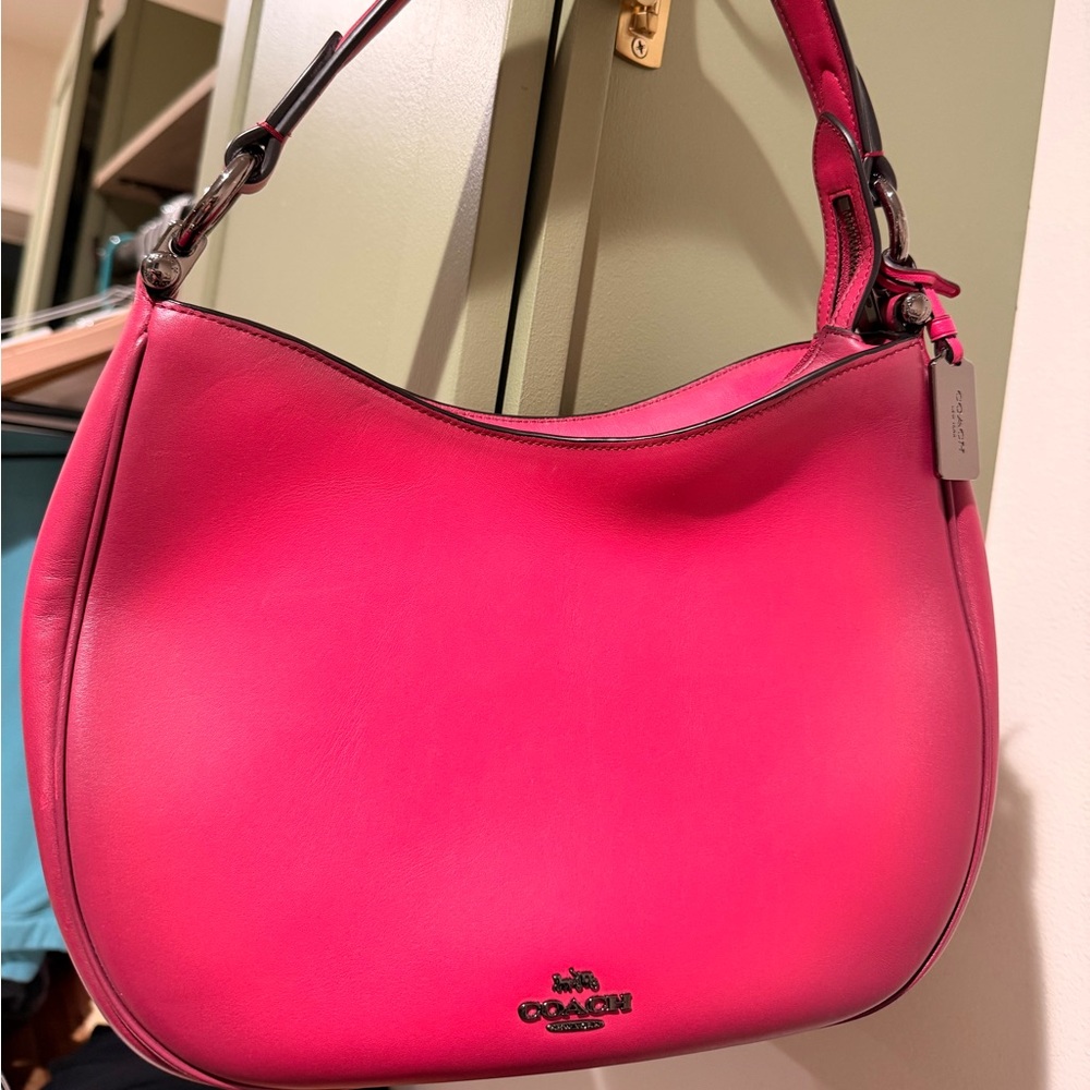 Coach Pink Leather Shoulder Bag